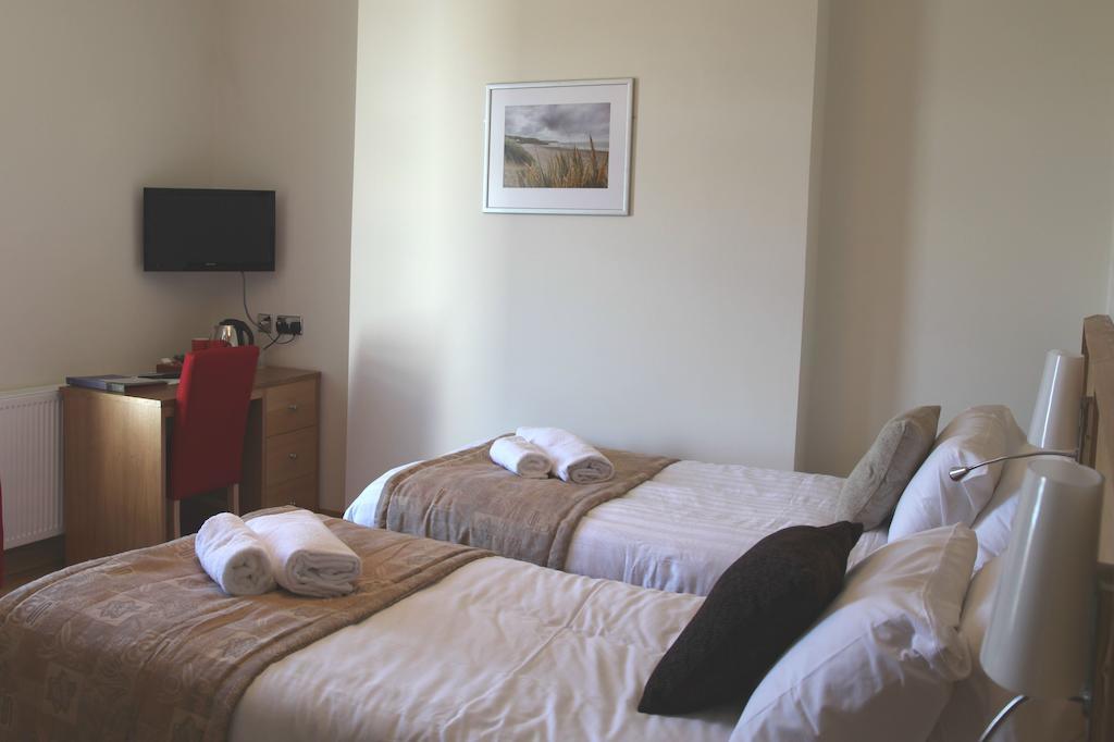 Somerfield Lodge Swansea Quarto foto
